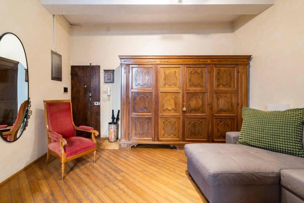 Appartamento Elegante E Centrale La Foglia D'Oro Bologna Buitenkant foto